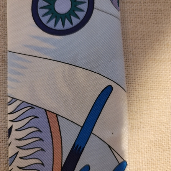 Hermes Silk Twillys (2) - Picture 4 of 4